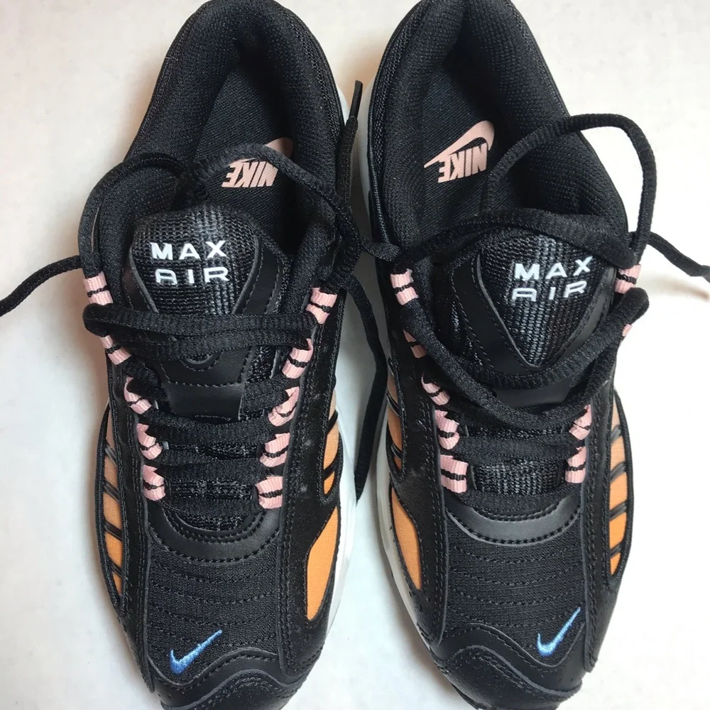 Nike Air Max Tailwind IV Womens’ 6/Bg kids 4 equivalent BNIB PRICE FIRM! - Picture 4 of 13